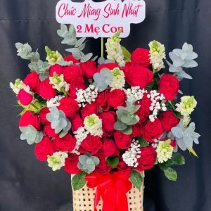 Giỏ Hoa Sắc Đỏ Nồng Nàn – GH16