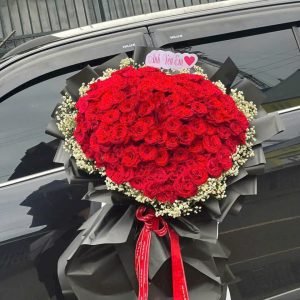 Bó Hoa Hồng Đỏ Love Story Chúc Mừng - CM9