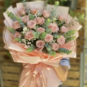 Bó Hoa Tone Nâu Thanh Lịch – CM204