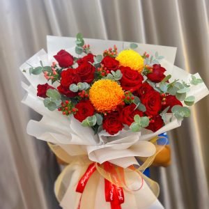 Hồng Đỏ Mix Mẫu Đơn Sang Trọng - CM64