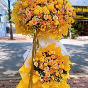 Kệ Hoa Chúc Mừng Tone Vàng Sang Trọng – KH46