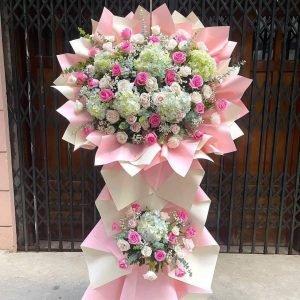 Kệ Hoa Chúc Mừng Thanh Lịch Hiện Đại – CM210