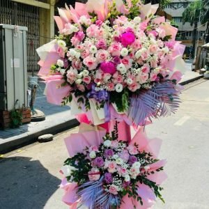 Kệ Hoa Chúc Mừng Tone Hồng Trẻ Trung – KH57
