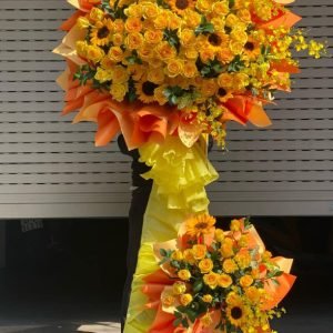 Kệ Hoa Chúc Mừng Tone Vàng Sang Trọng – KH68