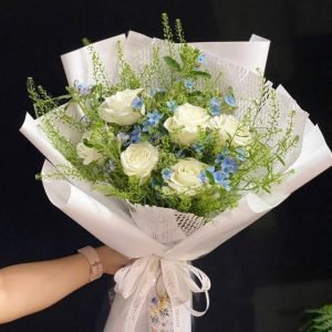 Bó Hoa Hồng Trắng Tinh Khôi - CM71
