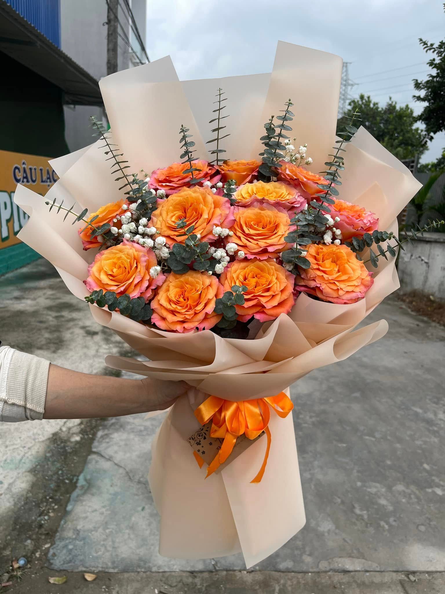 Bó Hoa Hồng Cam Lãng Mạn – CM191