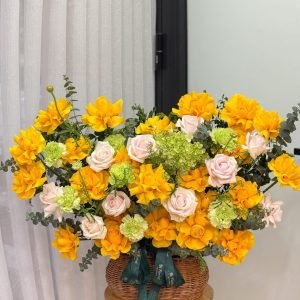 Giỏ Hoa Tone Vàng Vẻ Đẹp Thành Công - GH50