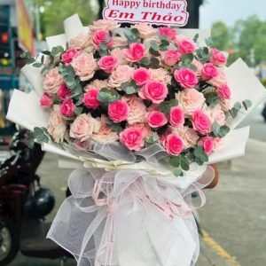 Bó Hoa Hồng Kem Hồng Cao Cấp Tặng Sinh Nhật – CM178