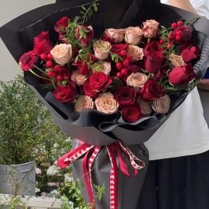 Bó Hoa Hồng Đỏ Phong Cách Hàn Quốc - CM77
