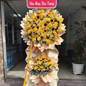Kệ Hoa Tone Vàng Sang Trọng – CM211