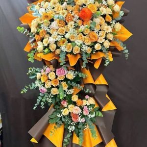 Kệ Hoa Chúc Mừng Tone Vàng 3 Tầng Sang Trọng – CM148