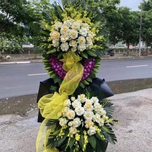 Kệ Hoa Tang Tone Vàng Kem Thanh Nhã – HT149