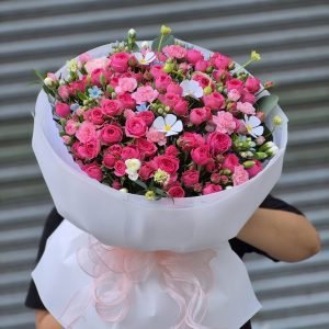 Bó Hồng Kiêu Sa Tặng Sinh Nhật Bạn Thân – CM259