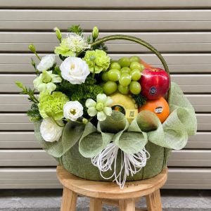 Giỏ Trái Cây & Hoa Tươi Sang Trọng – GT51